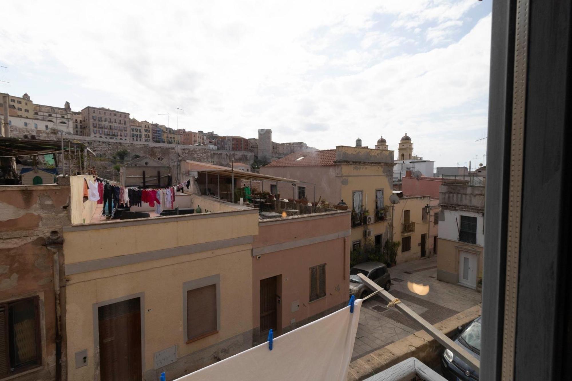 Laribiancos Cagliari Centro Storicoアパートメント エクステリア 写真